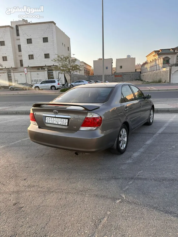 تويوتا كامري 2006