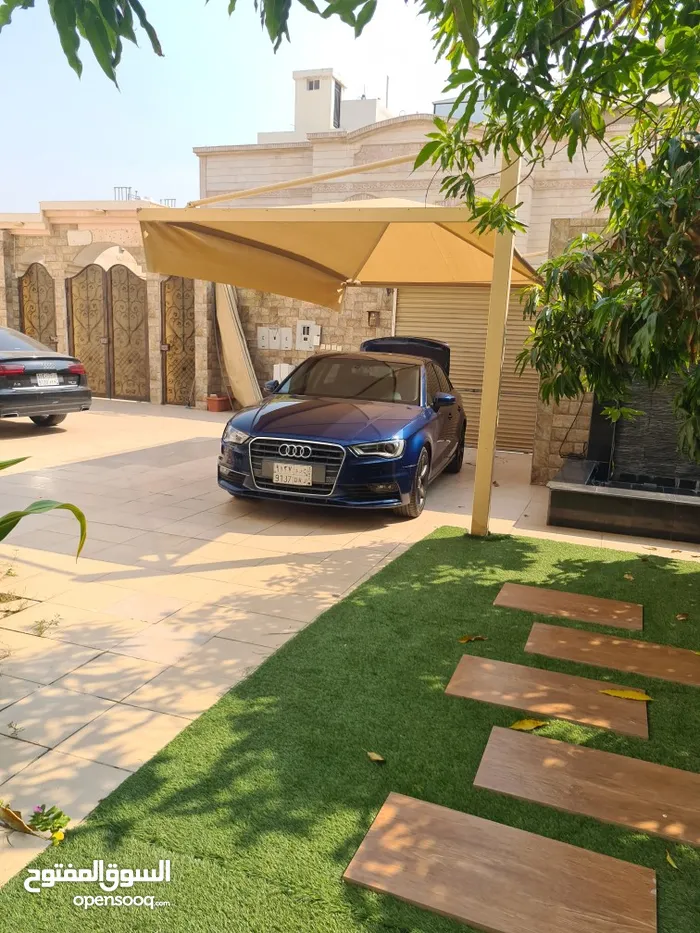 اودي للبيع 2015 مقاس A3 بنزين