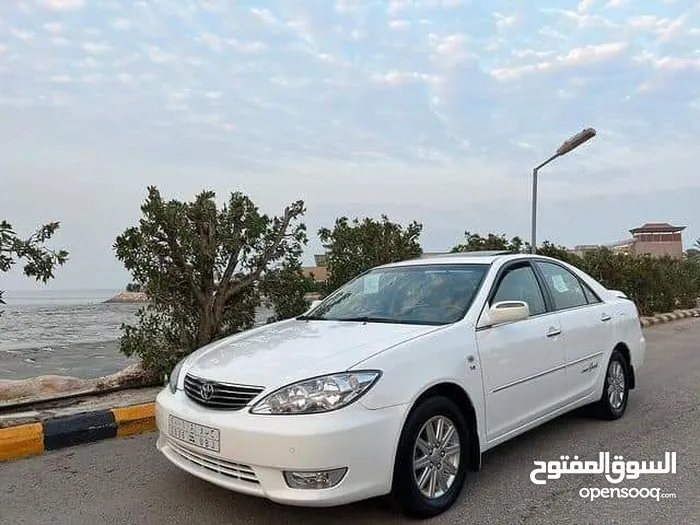 تويوتا كامري 2006 للبيع