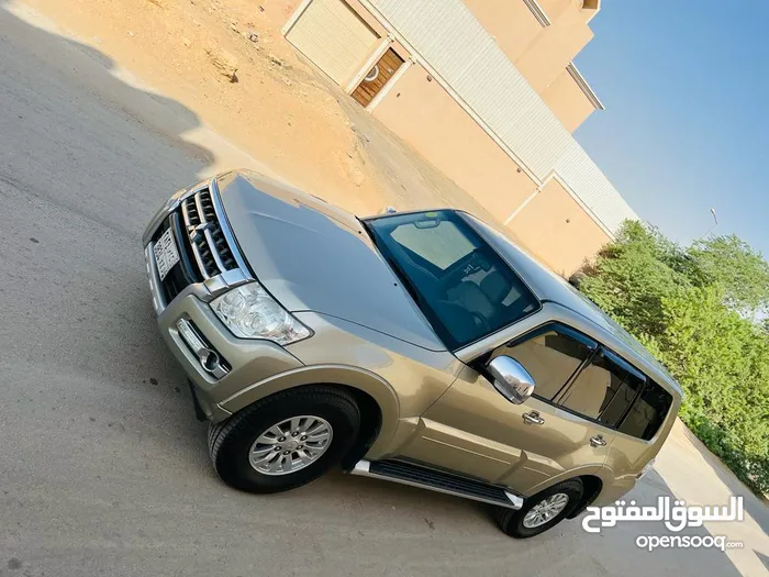 Pajero 2016
