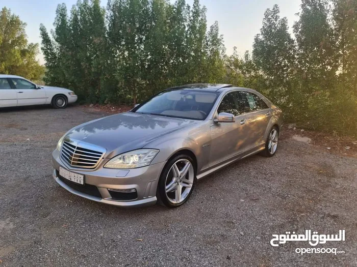 السلام عليكم ورحمة الله وبركاته،، للبيع او البدل المناسب ان وجد مرسيدس