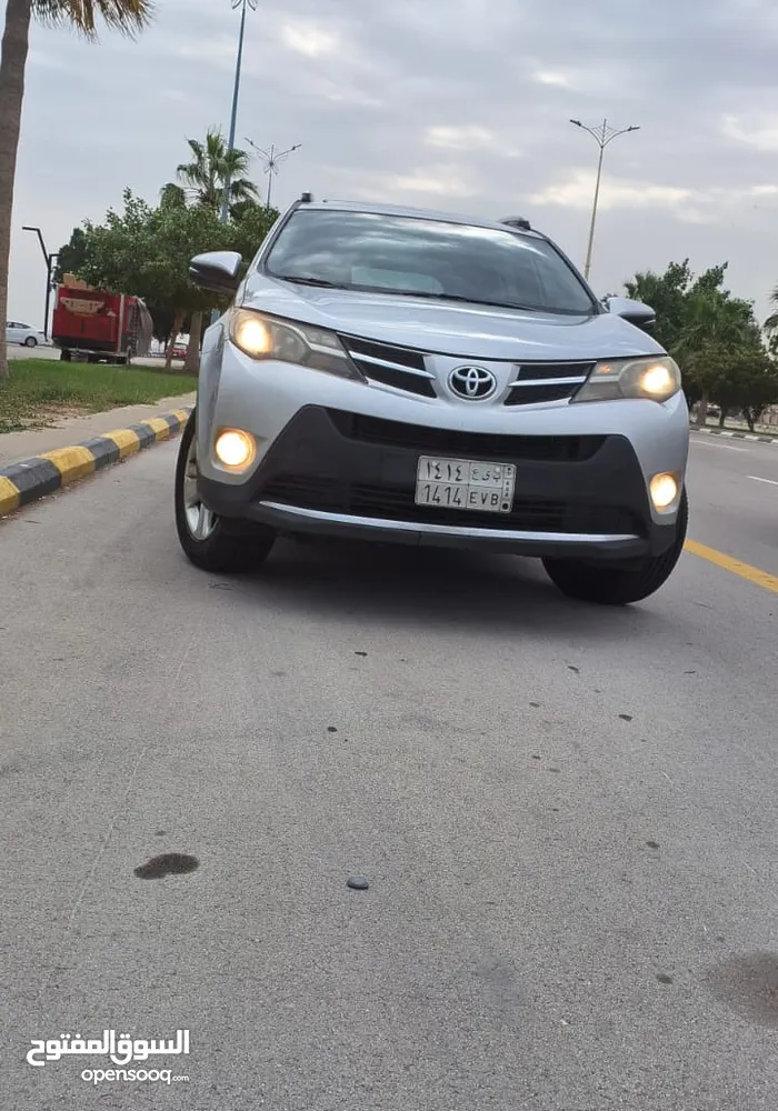 تويوتا راف فور 2013