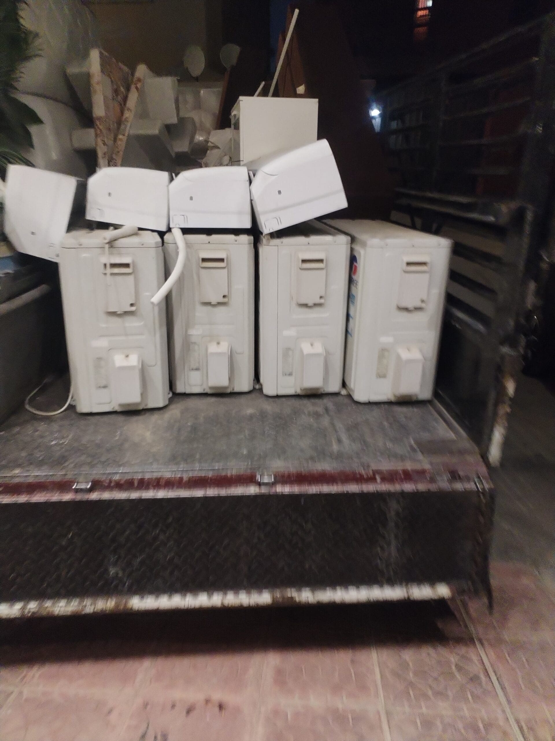 شراء اثاث مستعمل حي المروج 0502870954