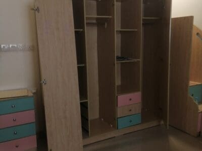 توصيل الى جمعية خيرية تاخذ الاثاث المستعمل بالرياض 0553514375