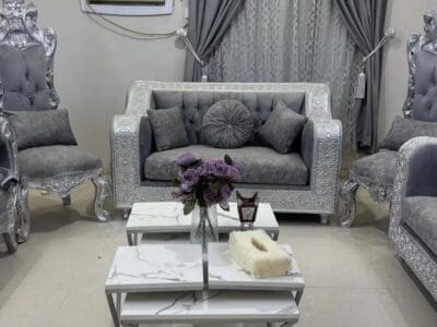 حقين توصيل جمعية خيرية تاخذ تستقبل الاثاث المستعمل بالرياض 0542284584