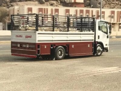 دينا نقل عفش داخل وخارج الرياض 0502663827