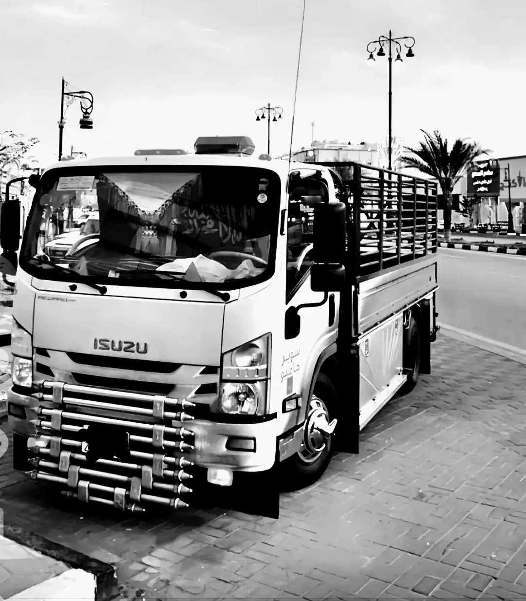 رمي الأثاث القديم بالرياض 0500593881