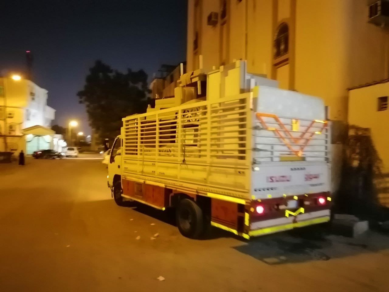 نقل عفش صبيا 0552800983