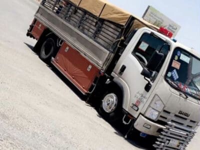 توصيل جمعية خيريه بالرياض تستقبل الاثاث المستعمل يأخذونه